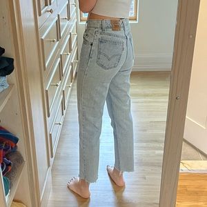 Orange tab Levis